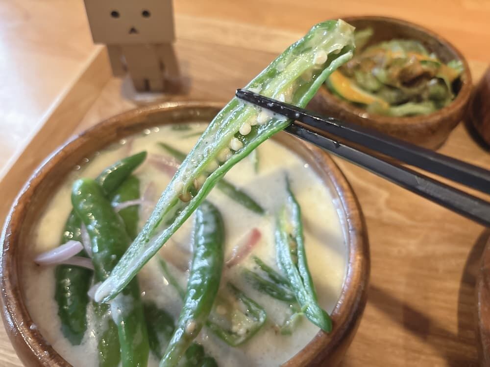 ブータン料理レストランLASOLA　ラソラ　ランチセット　エマダツィの写真