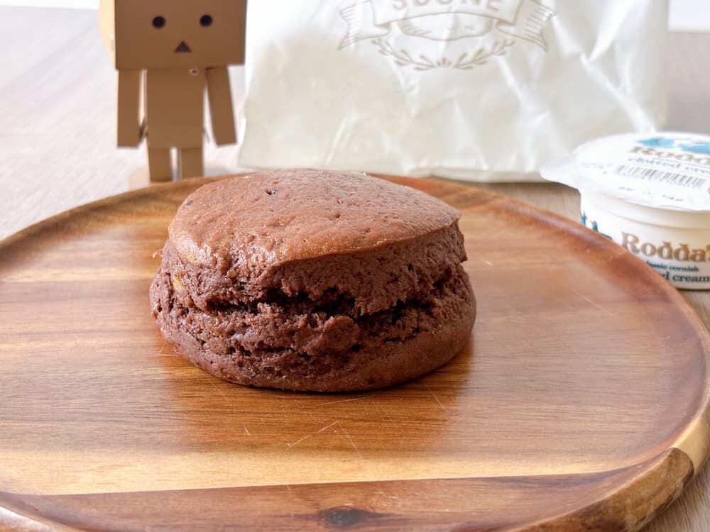 デメララベーカリー　チョコオレンジ　季節限定メニュー　写真　スコーン