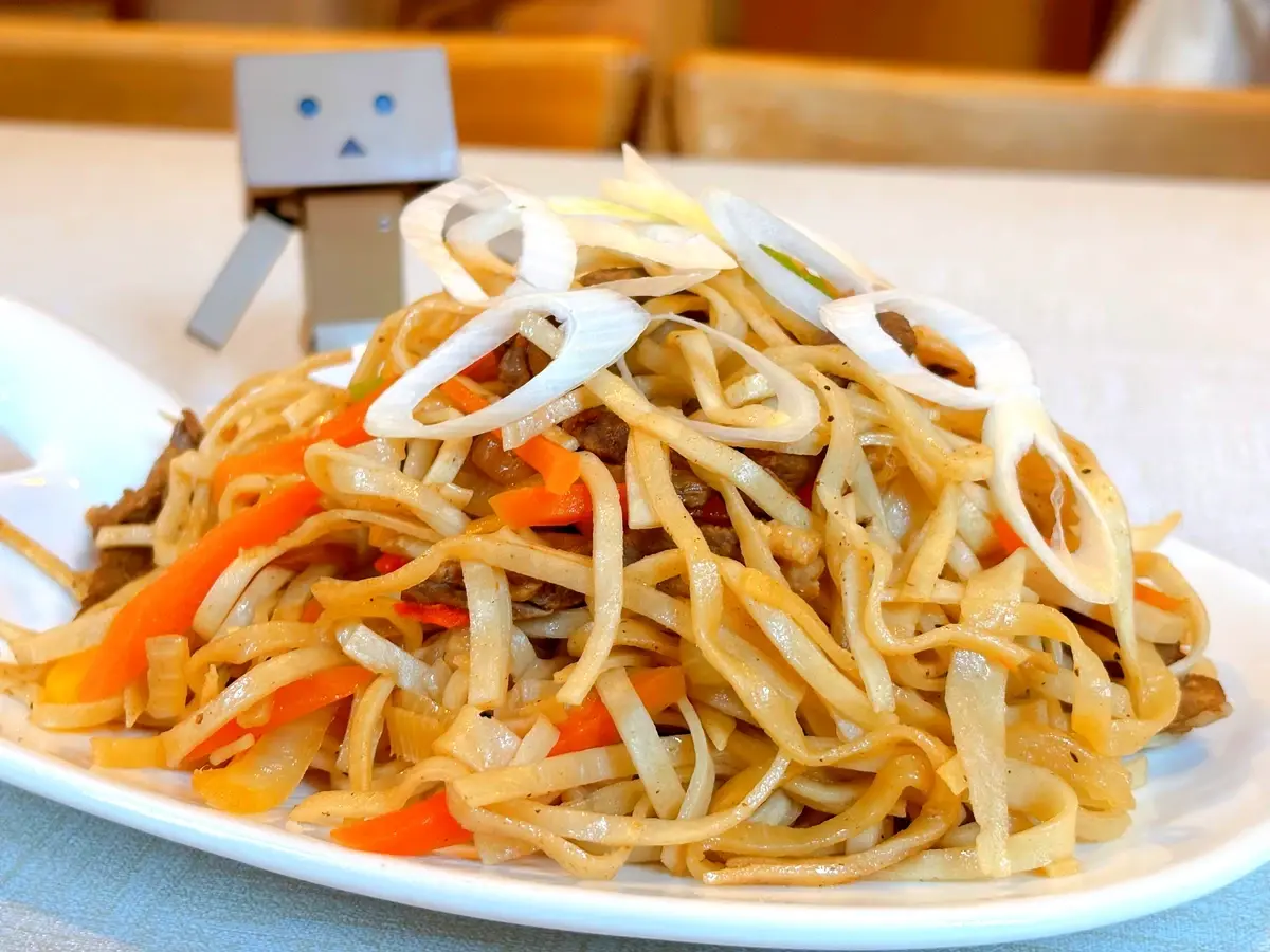 世界の料理モンゴル編：ホーショール＆ツォイヴァン ～ 両国で元力士が 