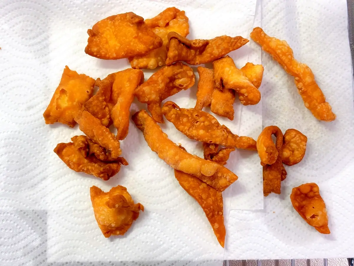 ベネズエラ料理　テケーニョ　余った生地