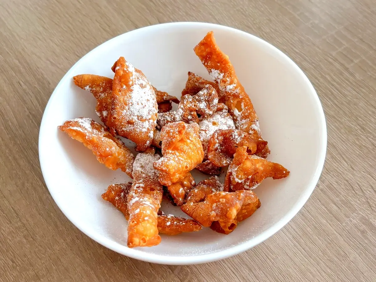 ベネズエラ料理　余ったテケーニョの生地