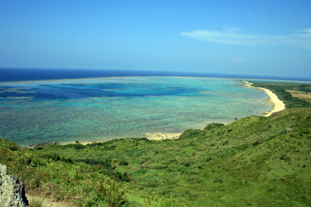 石垣島・玉取崎か展望台から-4-16.07