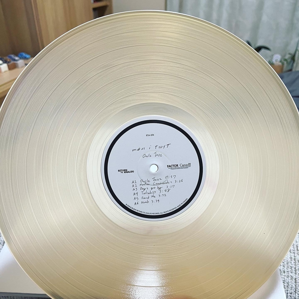 1 Men I Trust 「Oncle Jazz」 - なんとなく、CDレビュー