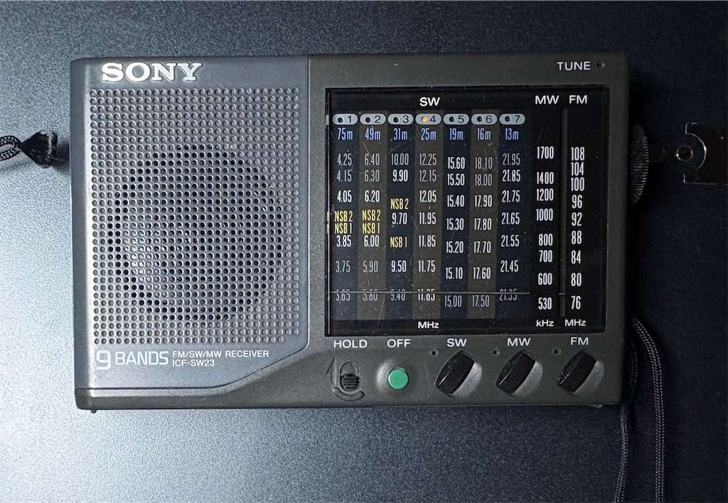 SONYの小型ラジオを愛でる 其の一 - サス吉の趣味の時間