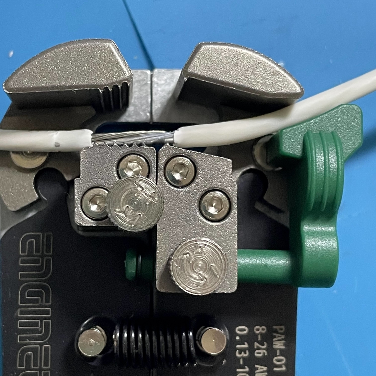 AKG K系列 リケーブル可能ヘッドホン AKG ヘッドホン リケーブル」の人気商品一覧 | 安い商品を通販