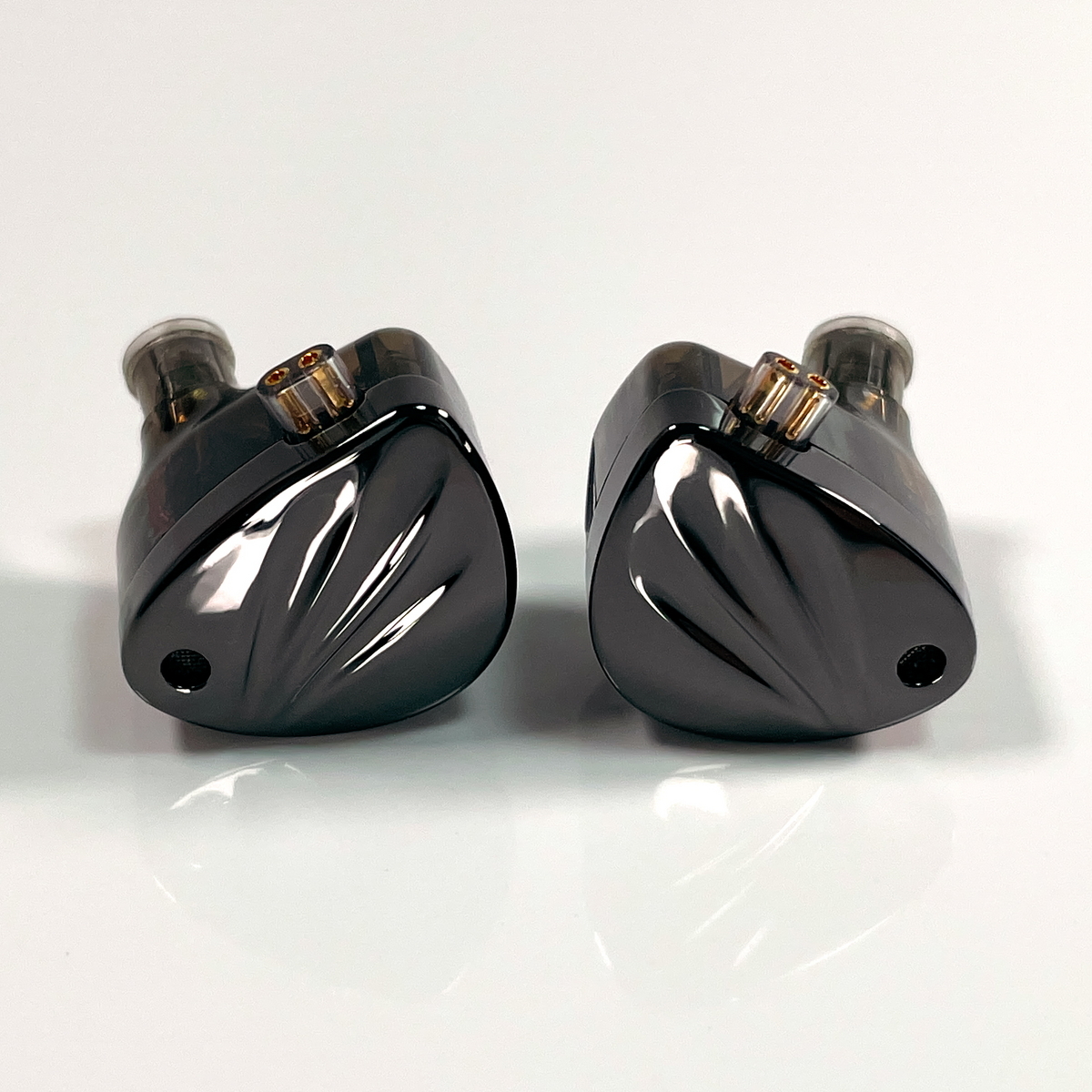 KZ『Krila』レビュー。No Rivals under $1000. - Sat03 Labs