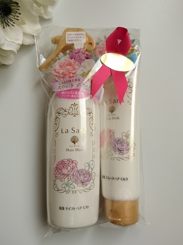 La Sana(ラサーナ)『海藻モイストヘアミスト』『海藻スムース