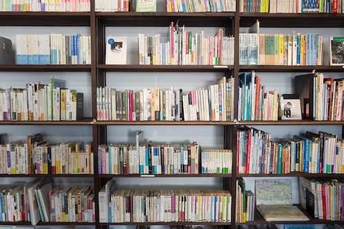 大阪市中央図書館に行ったらすごい充実振りに驚いた 佐藤百貨店 大阪市中央図書館に行ったらすごい充実振りに驚いた 佐藤百貨店