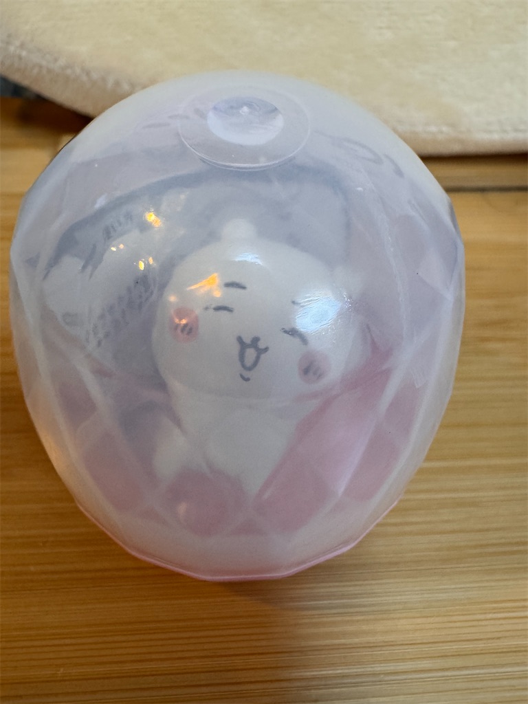 ちいかわ ハチワレ うさぎ ジェムリーズ ちいかわ ジェムリーズ｜ガシャポンオフィシャルサイト
