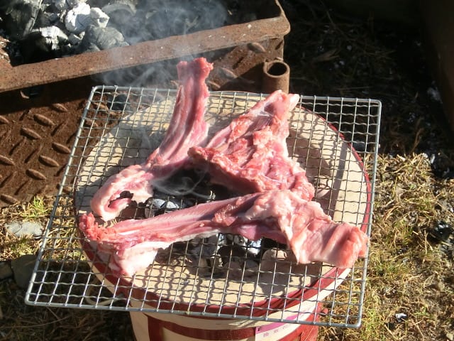 骨付きスペアリブ