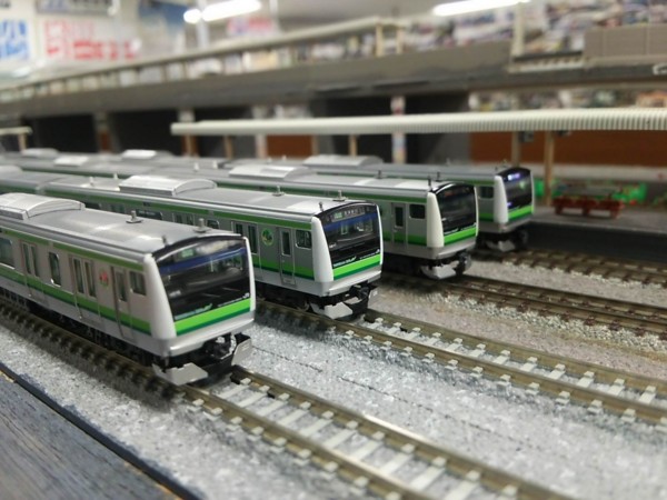 20150201073100