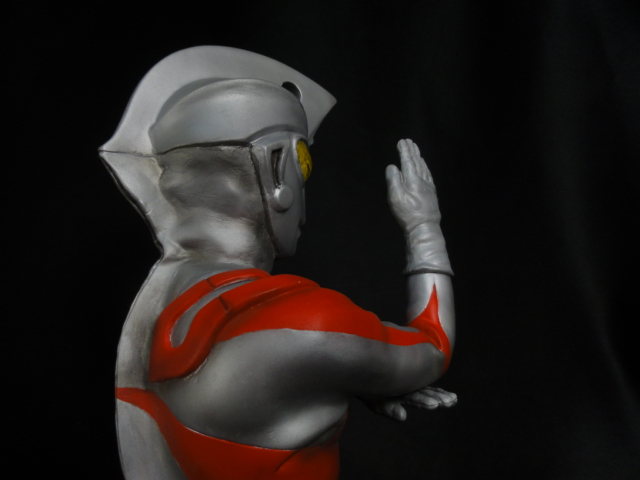 マーミット ウルトラマンA 発光改造 - 趣味の模型製作 さとさん工房