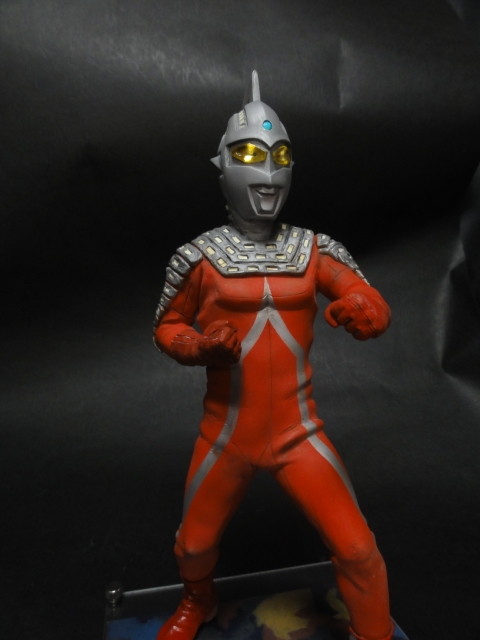エクスプラス ウルトラセブン 完成画像 - 趣味の模型製作 さとさん工房
