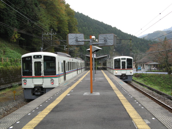 個別「[鉄道写真]西吾野駅ホーム飯能側」の写真、画像 ブログ用2010 satoshi05's fotolife