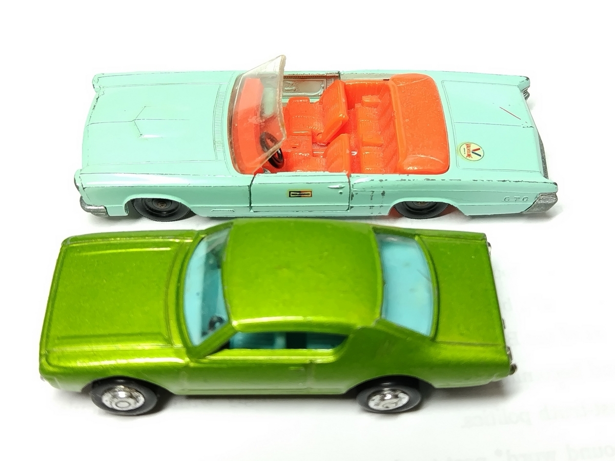 ミニカー Siku V 277 Pontiac ドイツの目ーSiku V277 PONTIAC GTO - 手のひら駐車場日誌