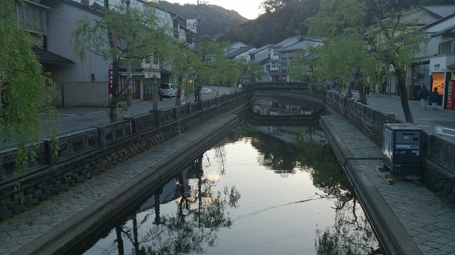 f:id:savarun:20200419144217j:plain f:id:savarun:20200419144217j:plain