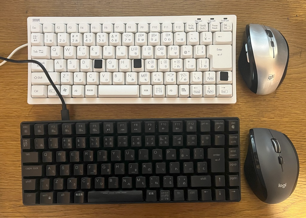 2台のキーボードマウス