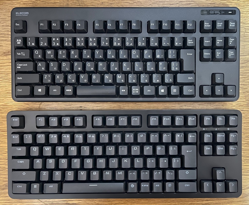 エレコム Vcustom ゲーミングキーボード VK310S 銀軸 tk-vk310swh_03r.jpg