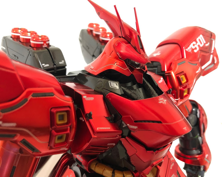 ガンダムベース限定品 スペシャルコーティング なサザビー Ver Kaレビュー 写真を見てほしい 輝きが半端ない ガンプラ成長日記byみー子