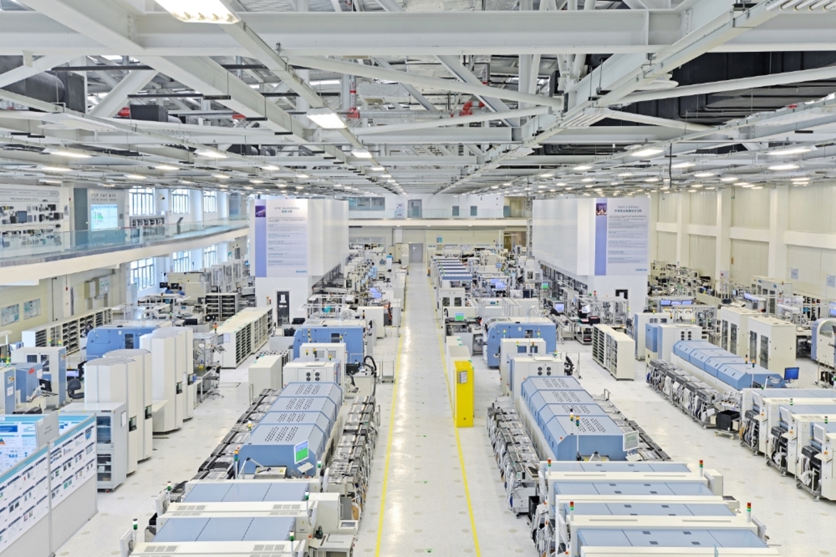 シーメンス成都デジタル工場の様子(出典:シーメンス中国プレスリリース)