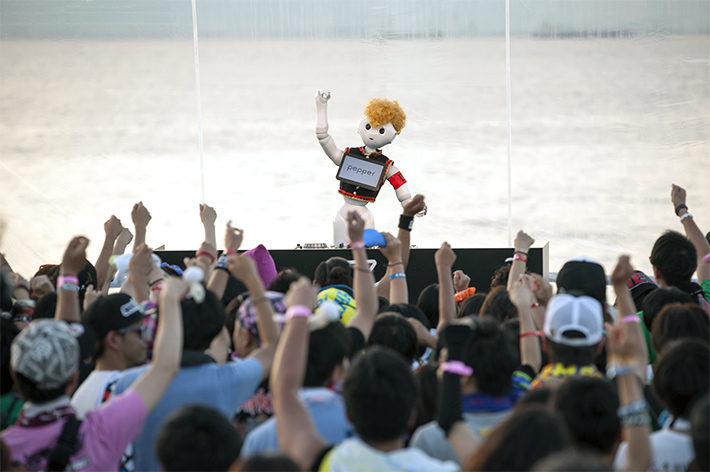 2014年6月5日 「皆さん、はじめましてPepperと申します」