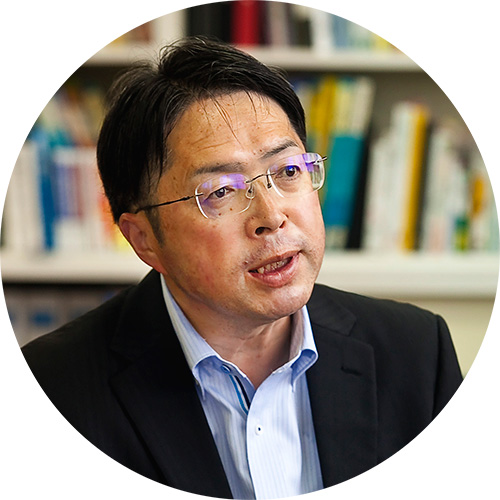 佐藤 謙二校長