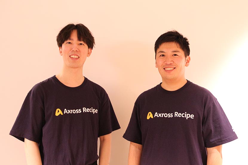 ソフトバンク株式会社 AI戦略室  AIプロジェクト推進部 藤原 竜也（右）、鈴木 祥太（左）