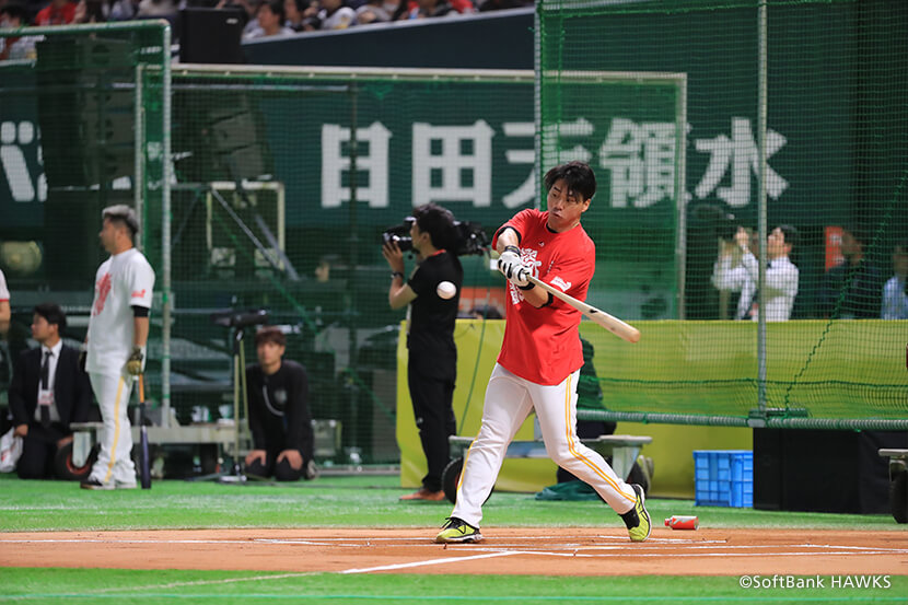 「ホームランダービー」 | 選手の意外な素顔も！「ホークスファンフェスティバル2019」～新人タカガールレポート総括編～
