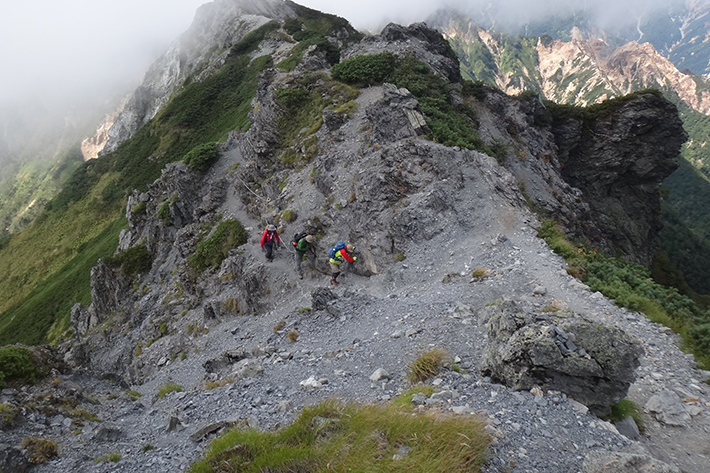 槍ヶ岳山荘_登山道