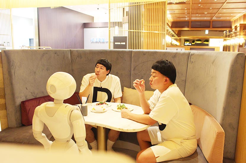 PP兄弟がPepper PARLORを訪問。「オシャレで落ち着ける、まさに “PerfectなPlace” だった」