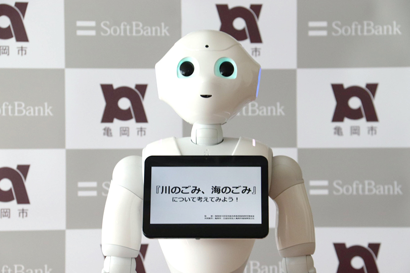 Pepper Raises Plastic Pollution Awareness for Elementary Students