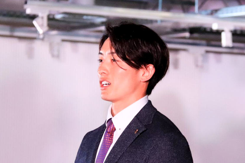 社員のエールを受け、周東選手会長は勝利を誓う