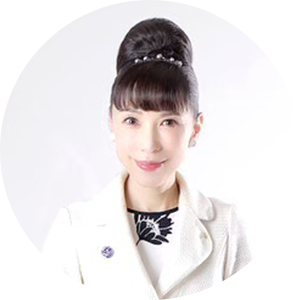 西出ひろ子(にしで・ひろこ)さん