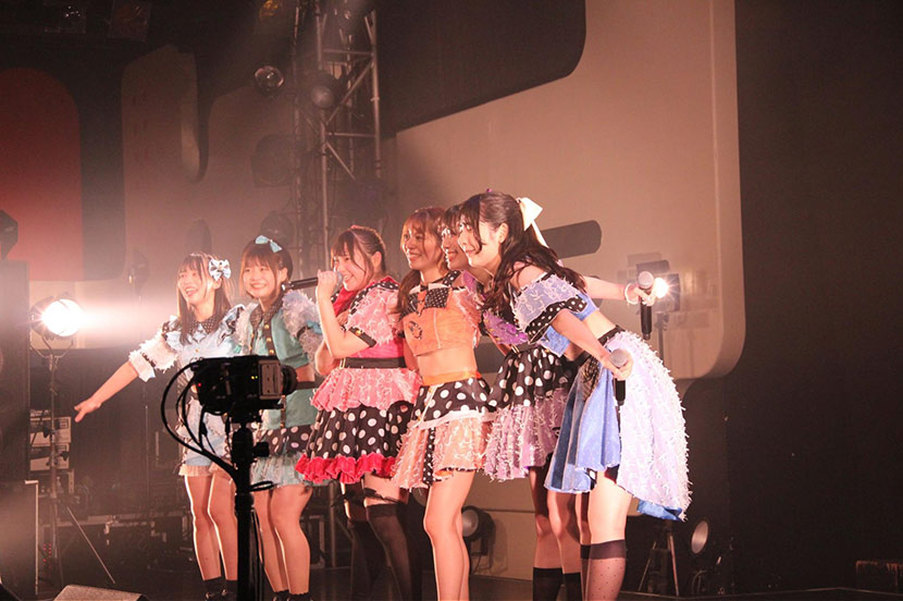 VRで3D映像、3視点でのLIVE配信。あなたのためだけにファンサービスも♡