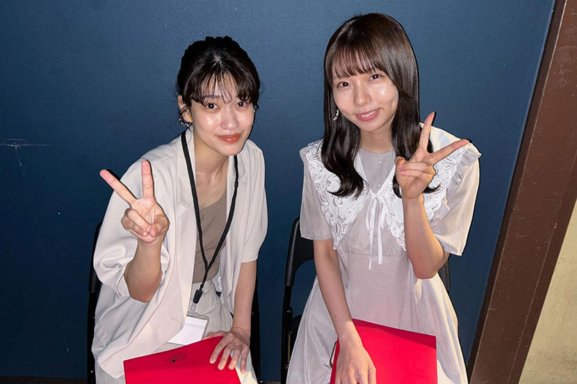 MCの東李苑さん、篠原望さん