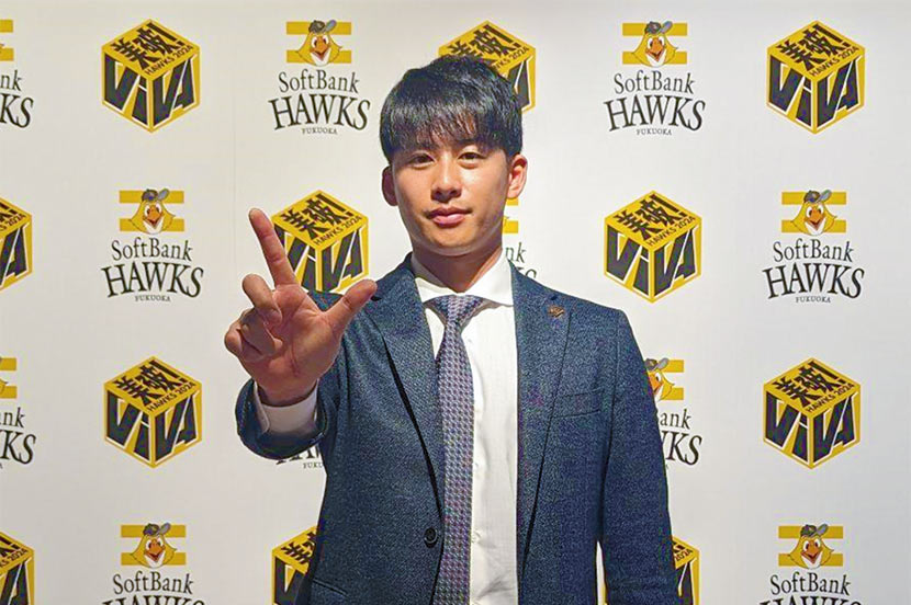 板東投手と周東選手にインタビュー