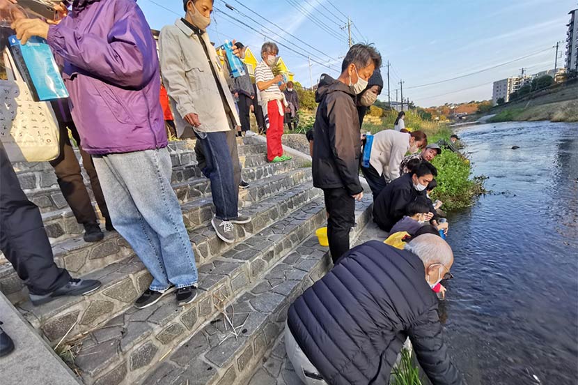 2022年11月に行われた世田谷区町内会浄水ワークショップでの様子