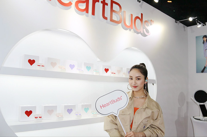 関コレでもZ世代のハートをわしづかみ♡ ハート型ワイヤレスイヤホン