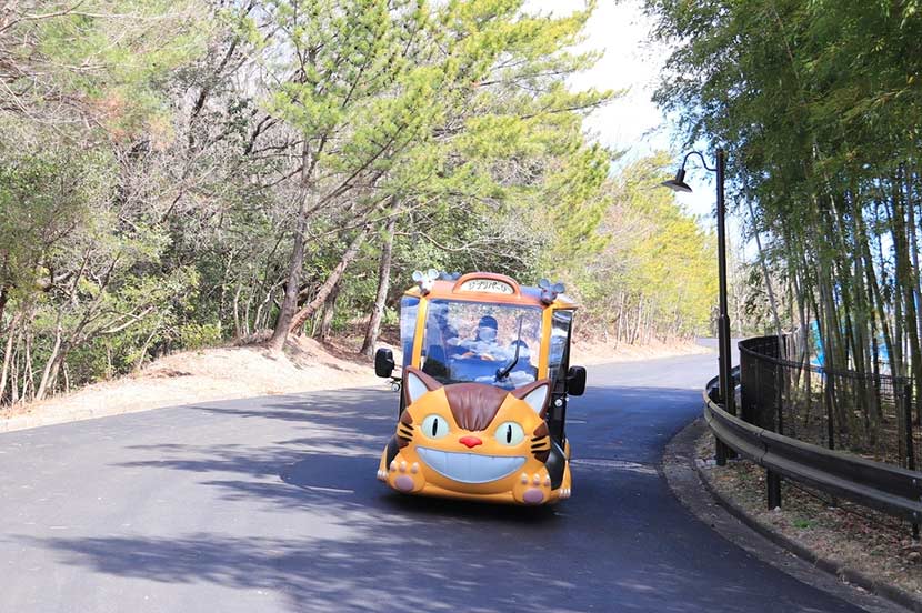 「ネコバス」のイメージを詰め込んだ愛らしい車両にくぎ付け