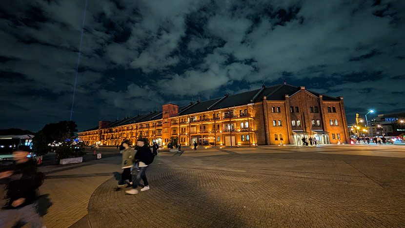 露出補正の写真例② 横浜のみなとみらい