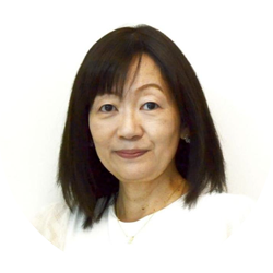 高橋 暁子（たかはし・あきこ）さん