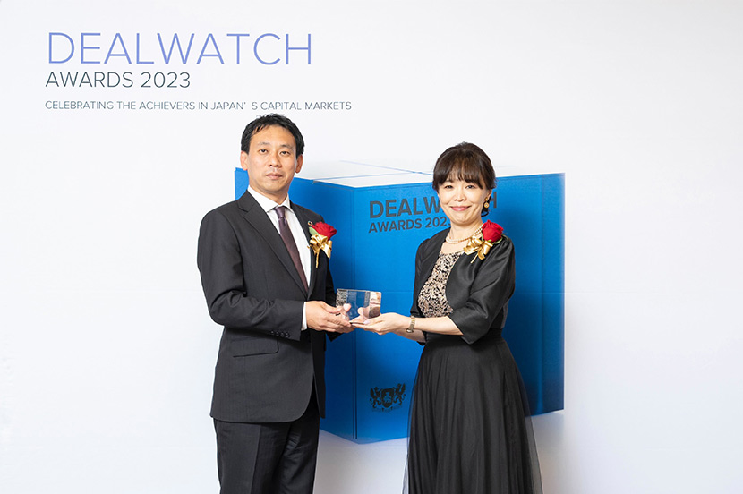「DEALWATCH AWARDS 2023」でソフトバンクの「第1回社債型種類株式」が株式部門で「Innovative Equity Deal of the Year」を受賞