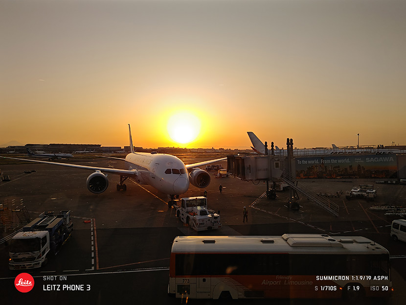 「Leitz Phone 3」で撮影。カメラの設定で「ウォーターマーク」機能をオンにすると、写真下部にロゴと撮影情報が表示される