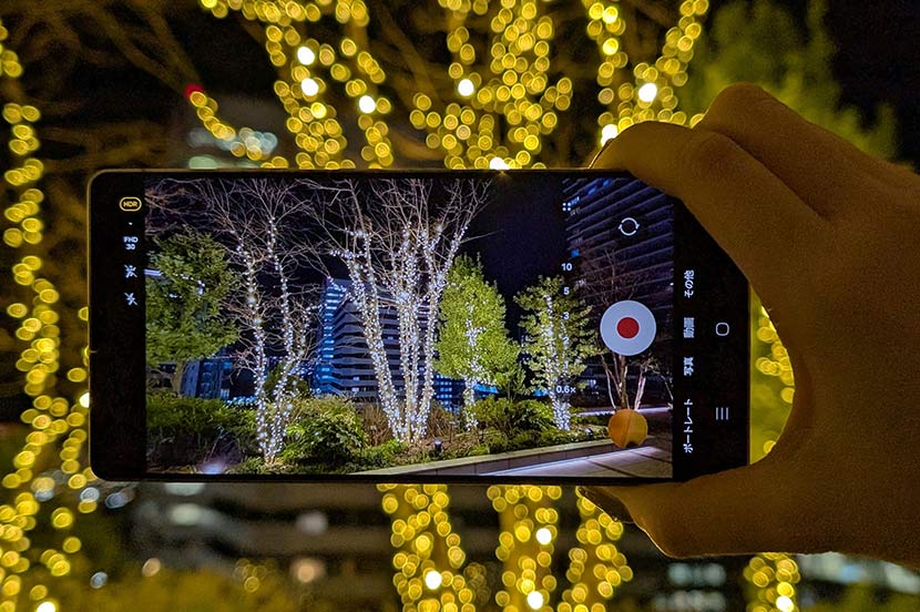 AIカメラで自由自在! 写真に動画、撮影後の編集も思いのままに