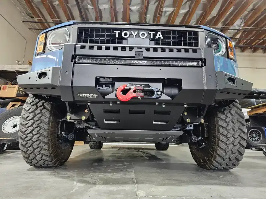 すがたくさん専用 輝く8本のエキパイ 今年中にはオールペンしたいなぁ