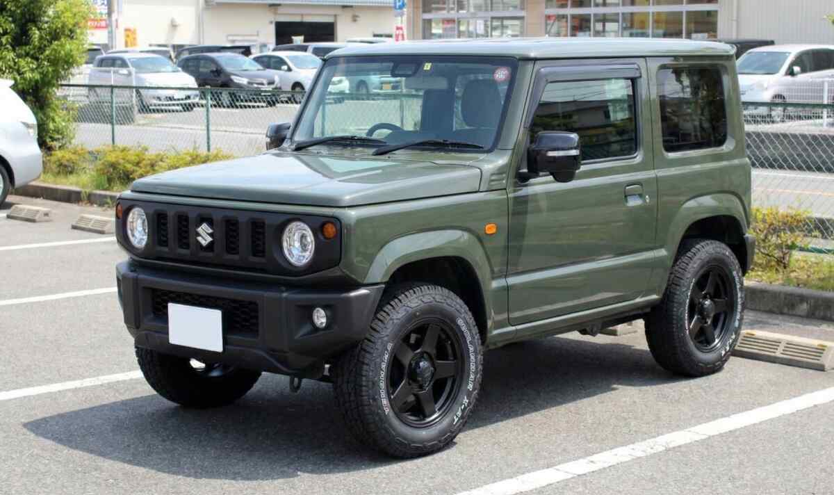 ジムニーの限界タイヤサイズは？純正ホイールやリフトアップのサイズ