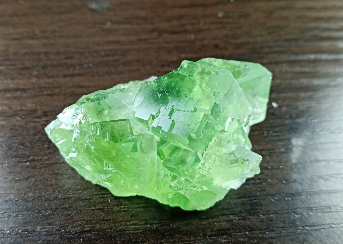 【71g】中国 湖南省 シャンファーリン産 グリーンフローライト クラスター 中国湖南省 香花嶺(シャンファーリン)産 グリーンフローライト