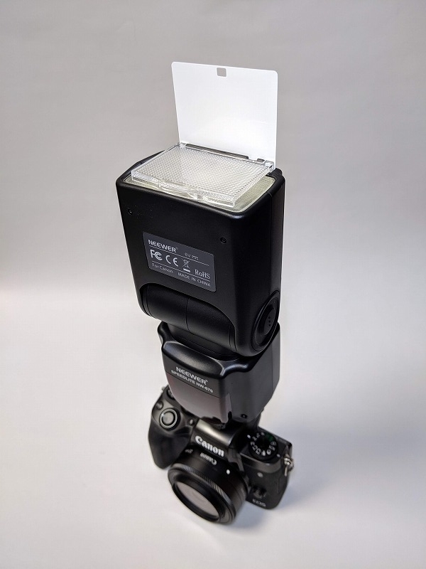 Canon-EOS-M5-Neewer-NW-670-2 Canon-EOS-M5-Neewer-NW-670-2
