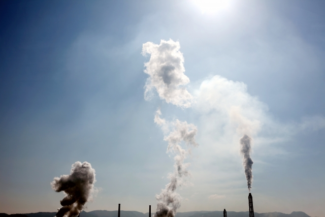 大量のCO2を発生する火力発電