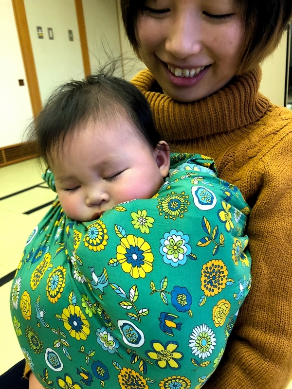 11月の活動報告 抱っこ スリングの会 抱っこがつらい にサヨナラしよう 11月の活動報告 抱っこ スリングの会 抱っこがつらい にサヨナラしよう